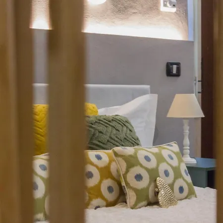 Croce Apartment *